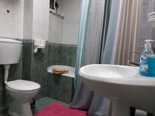 Апартаменты Studios Adriatic Херцег-Нови Апартаменты с 1 спальней, вид на сад-6